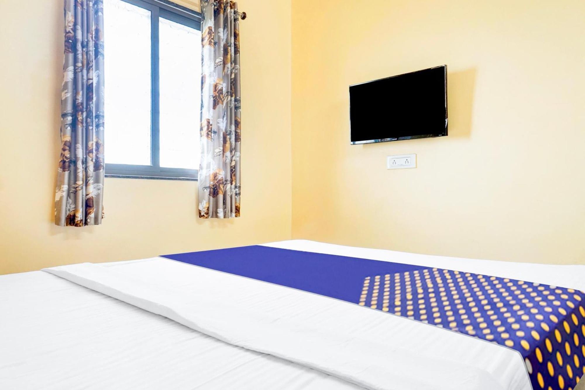 Spot On Hotel Shree Samarth Lodging Kolhapur Exterior foto